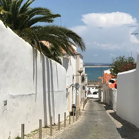 شقة Im On Charming