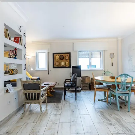 Apartment Im On Charming