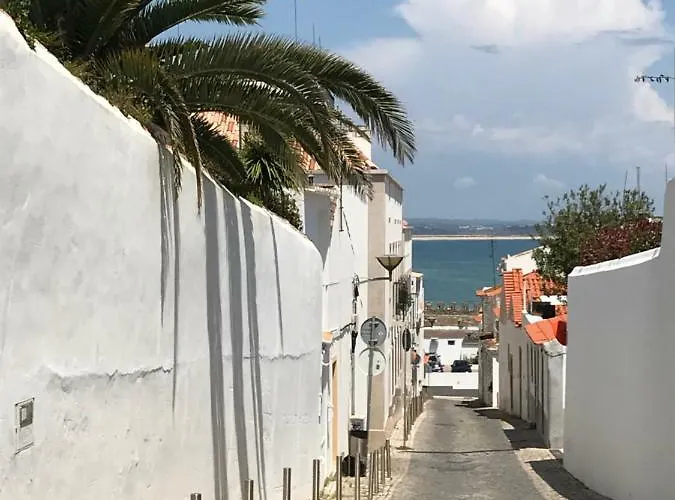 아파트 Im On Charming